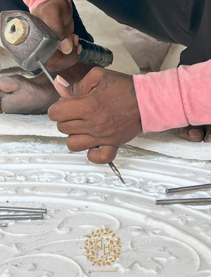 PRECISION CARVING
